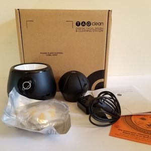 TAO Clean Orbital Facial Brush Cleaning Station